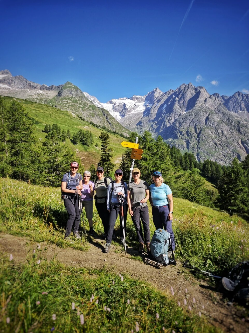 Champex-Lac, crocevia svizzero dove molti escursionisti aggiustano il proprio programma