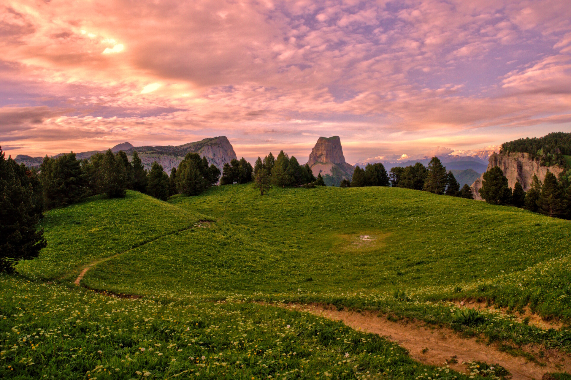 Mont-Aiguille tramonto